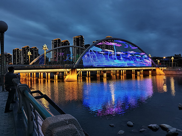 1742970194152440.jpg 合水河道亮化.jpg