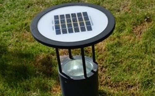 别墅庭院氛围营造：合水草坪灯选型与布光技巧