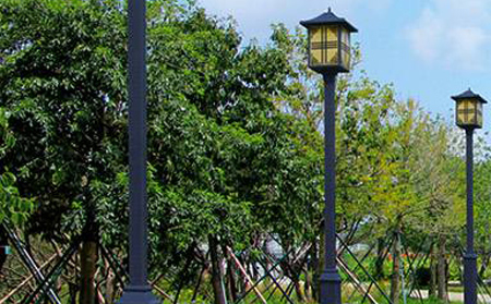 太阳能合水庭院灯价格为何差三倍?关键看这几点 太阳能合水庭院灯价格为何差三倍?关键看这几点